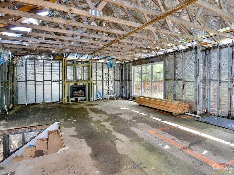 86 Menangle Street, Picton NSW 2571