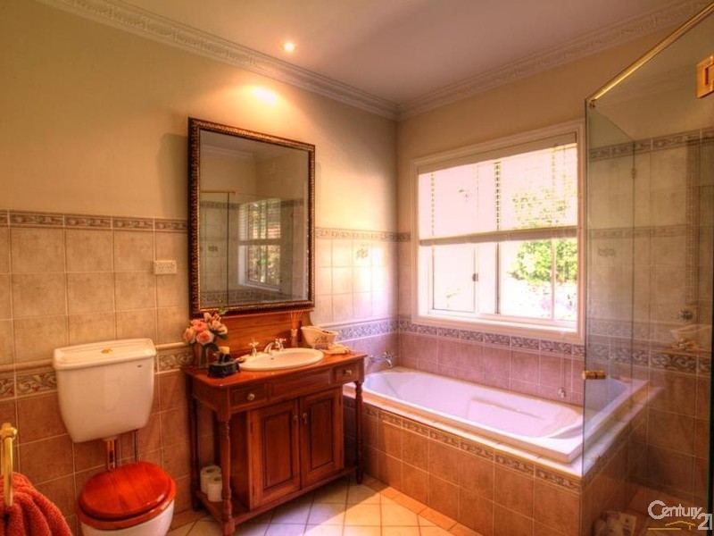 105 Estonian Road, Thirlmere NSW 2572