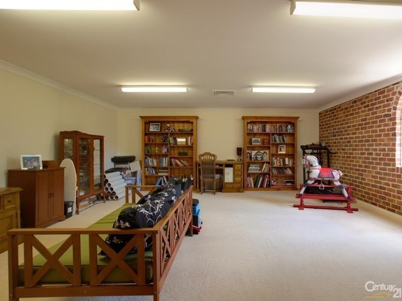 105 Estonian Road, Thirlmere NSW 2572