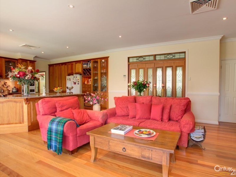 105 Estonian Road, Thirlmere NSW 2572