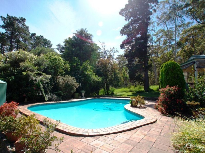 105 Estonian Road, Thirlmere NSW 2572