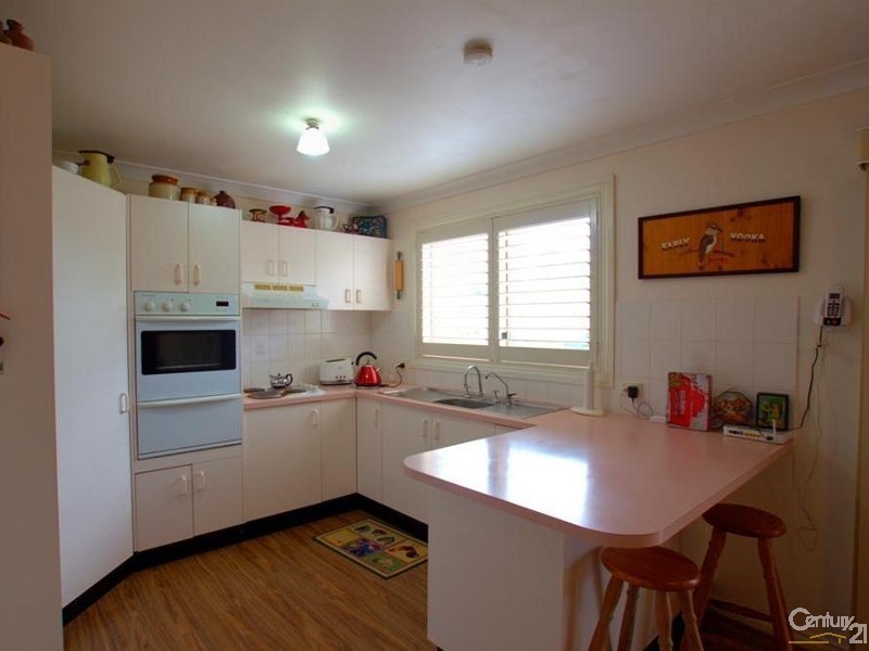 1 Winparra Close, Tahmoor NSW 2573