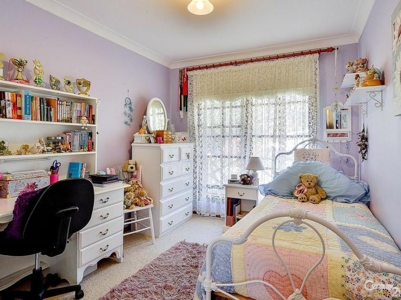 10 Wherritt Close, Picton NSW 2571