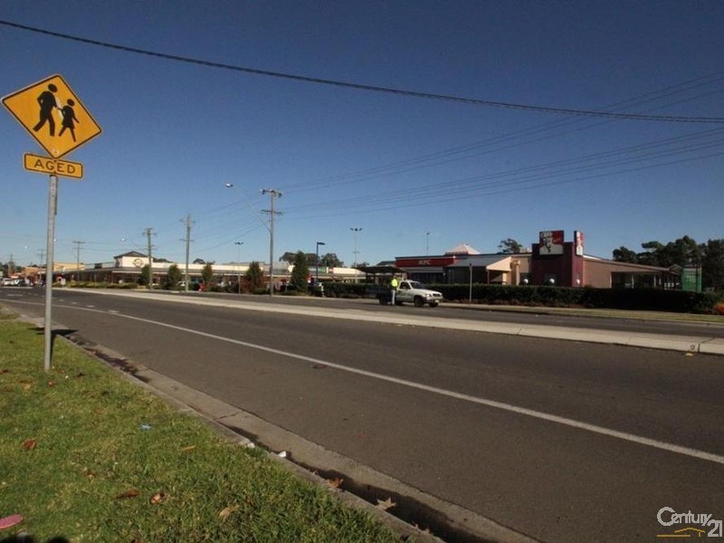 114 Remembrance Drive, Tahmoor NSW 2573