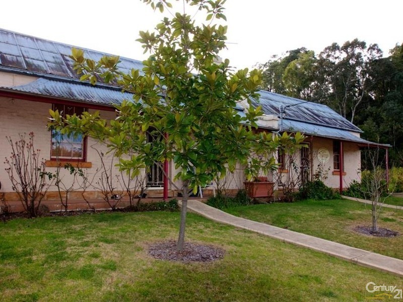 76 Menangle Street, Picton NSW 2571