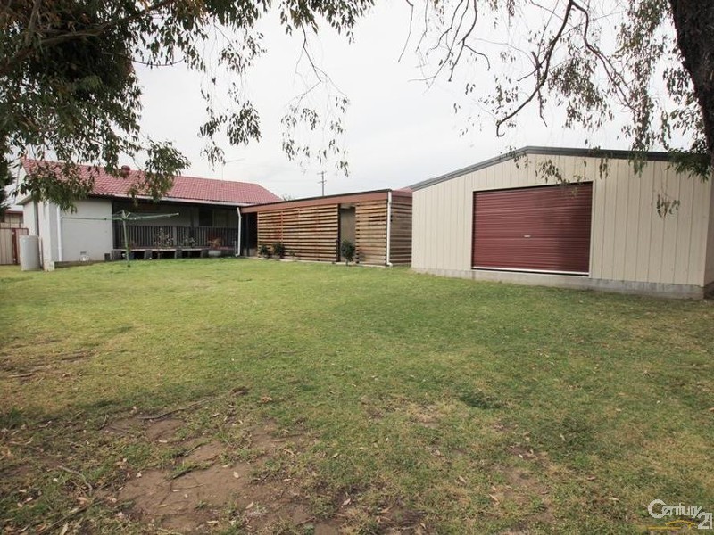 16 Antill Street, Picton NSW 2571