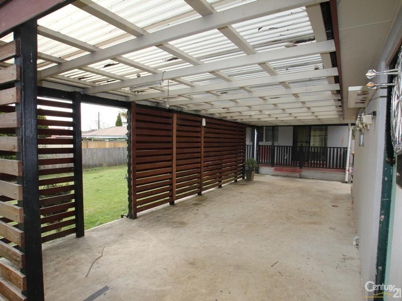 16 Antill Street, Picton NSW 2571