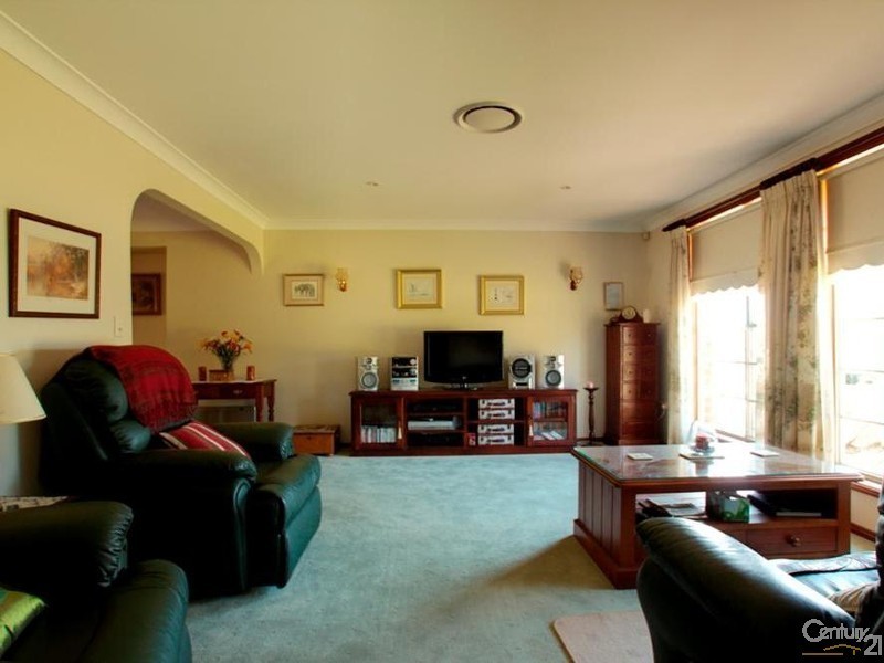 35 Kent road, Picton NSW 2571