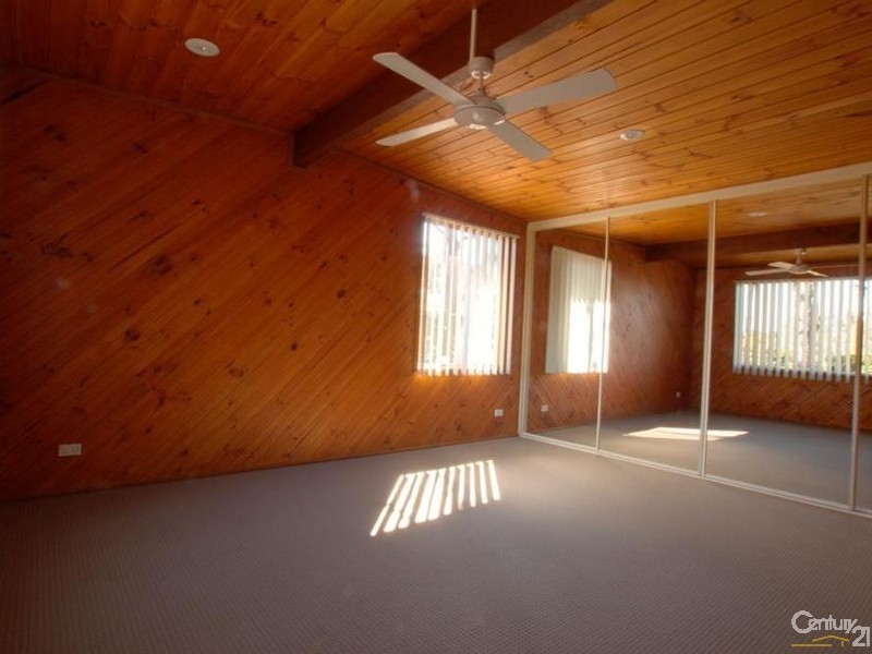 37 Bronzewing Street, Tahmoor NSW 2573