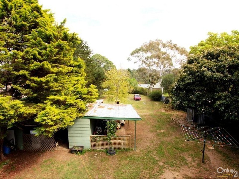 29 Carlton Road, Thirlmere NSW 2572