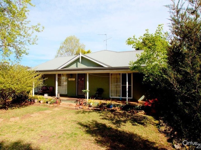 29 Carlton Road, Thirlmere NSW 2572
