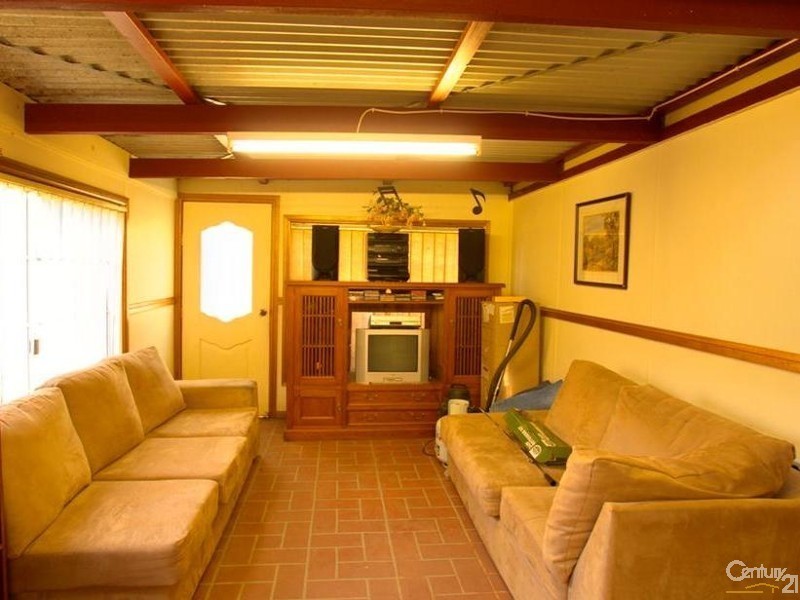 71 Kent Road, Picton NSW 2571