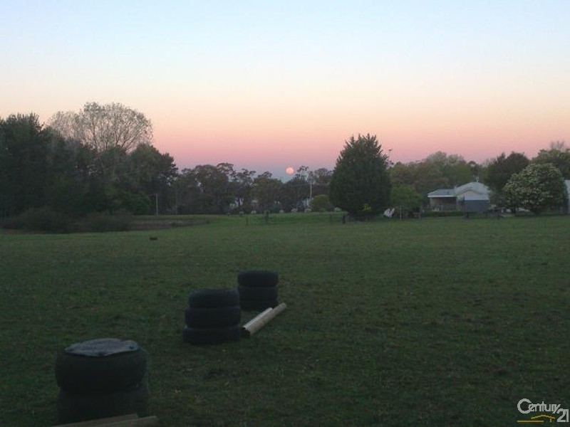 12 Wilson Drive, Buxton NSW 2571