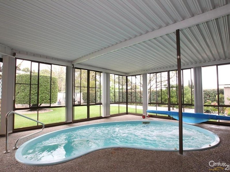 11 Patterson Street, Tahmoor NSW 2573