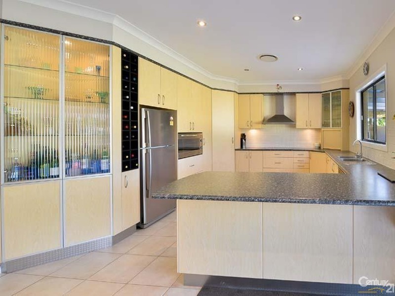 9/690 Montpelier Drive, The Oaks NSW 2570