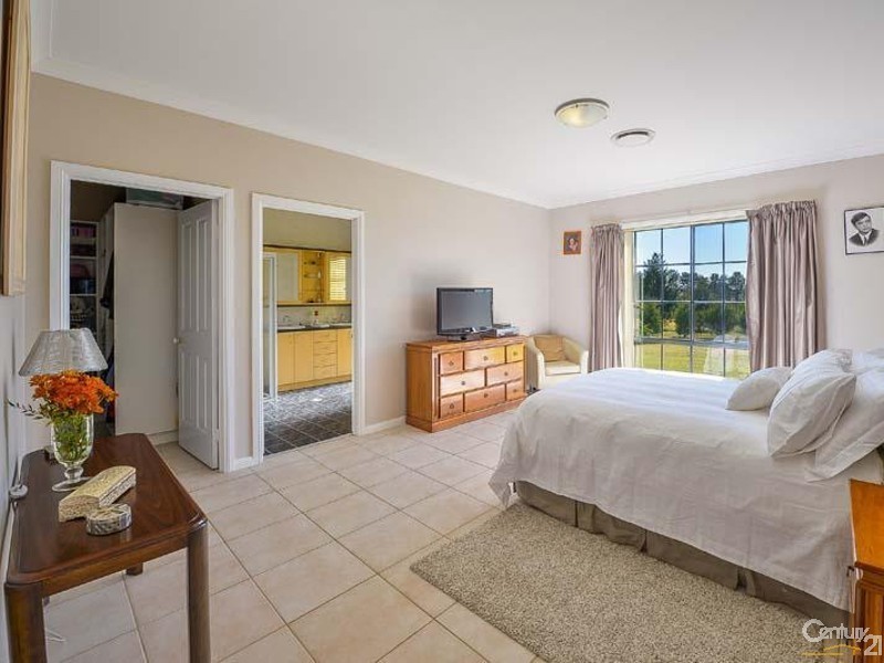 9/690 Montpelier Drive, The Oaks NSW 2570