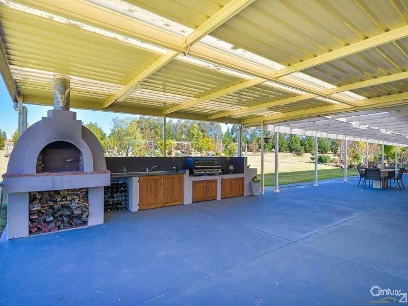 9/690 Montpelier Drive, The Oaks NSW 2570