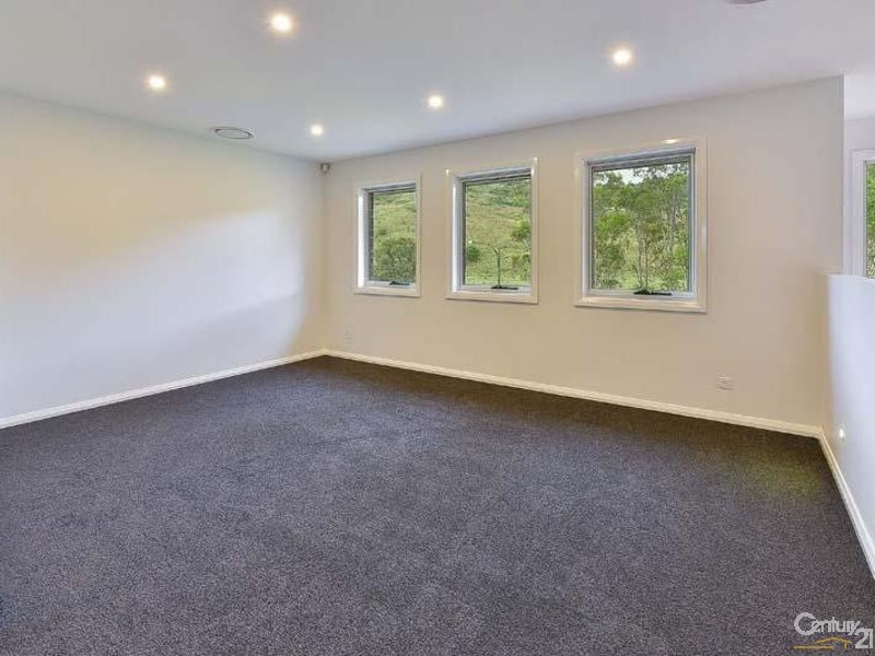 38 Hereford Way, Picton NSW 2571