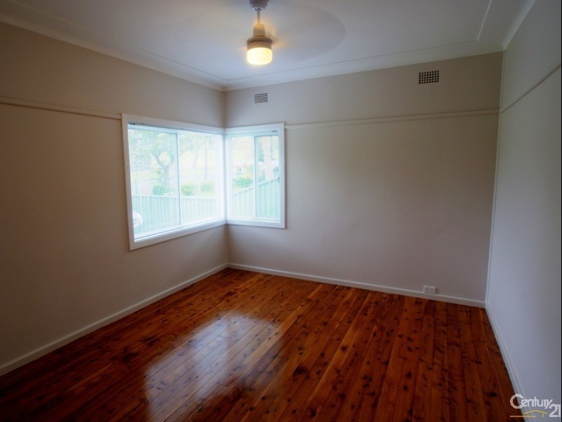 63 Allman Street, Campbelltown NSW 2560