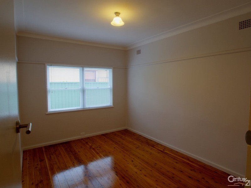 63 Allman Street, Campbelltown NSW 2560