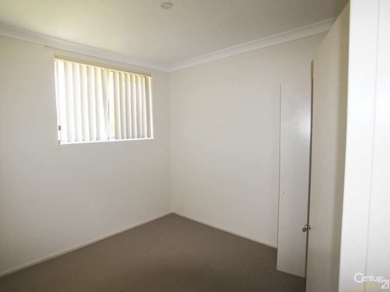 3/57  Oaks Street, Thirlmere NSW 2572