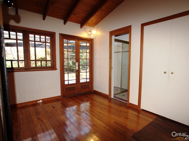 110 Old Hume Highway, Yerrinbool NSW 2575