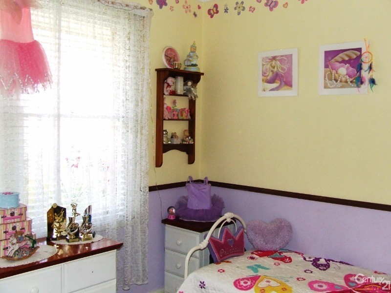 55 Lumsdaine Street, Picton NSW 2571