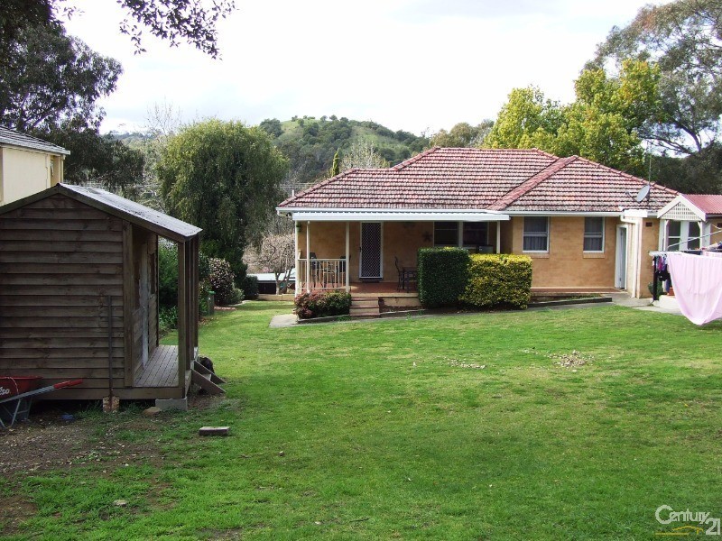 55 Lumsdaine Street, Picton NSW 2571