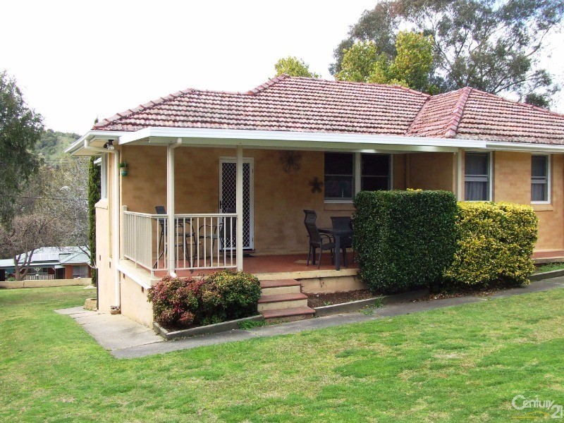 55 Lumsdaine Street, Picton NSW 2571