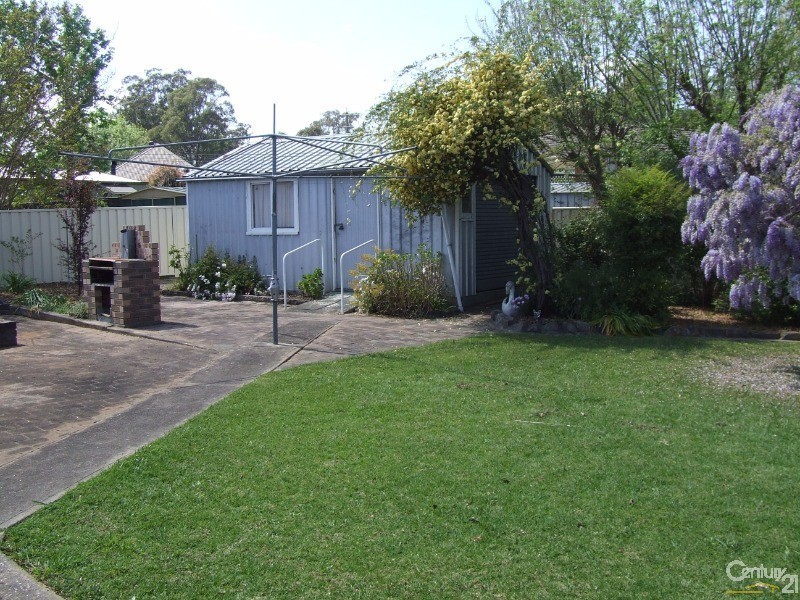16 Middleton Place, Picton NSW 2571