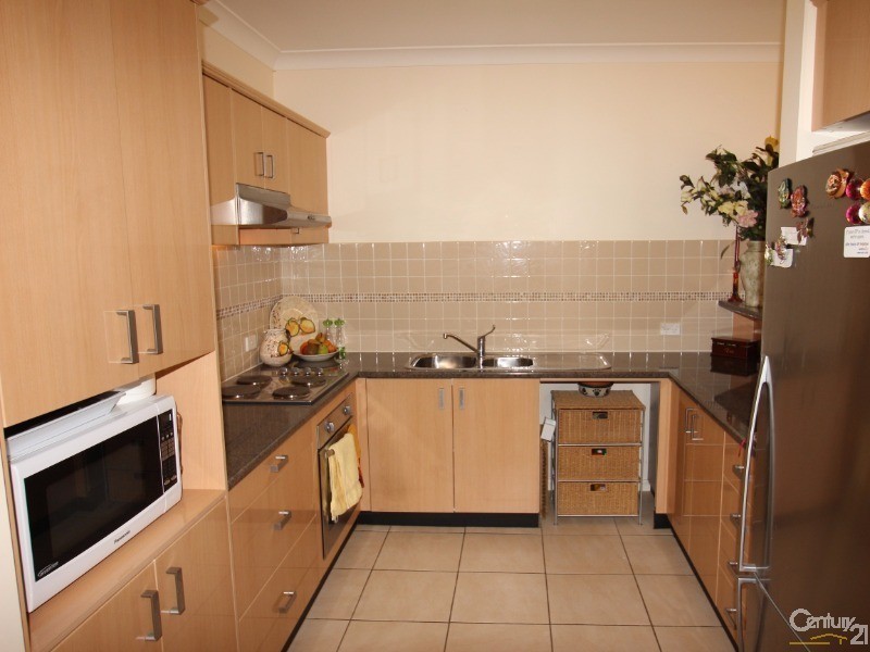 3/3-5 Colden Street, Picton NSW 2571