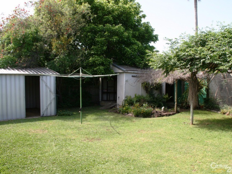 3 Stephenson Street, Leumeah NSW 2560