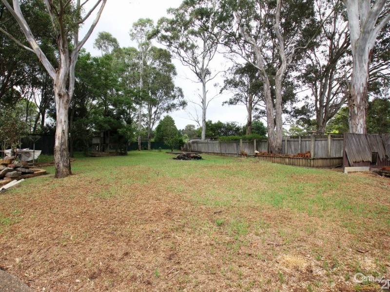 17 Stuart Place, Tahmoor NSW 2573