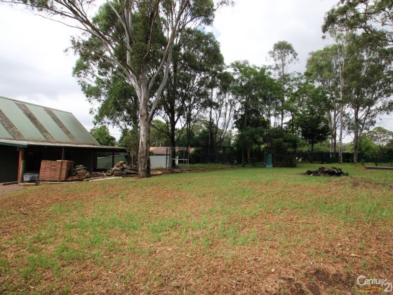 17 Stuart Place, Tahmoor NSW 2573