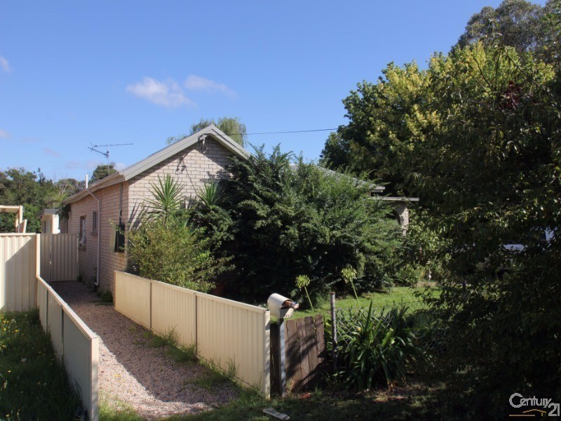 83 York Street, Tahmoor NSW 2573