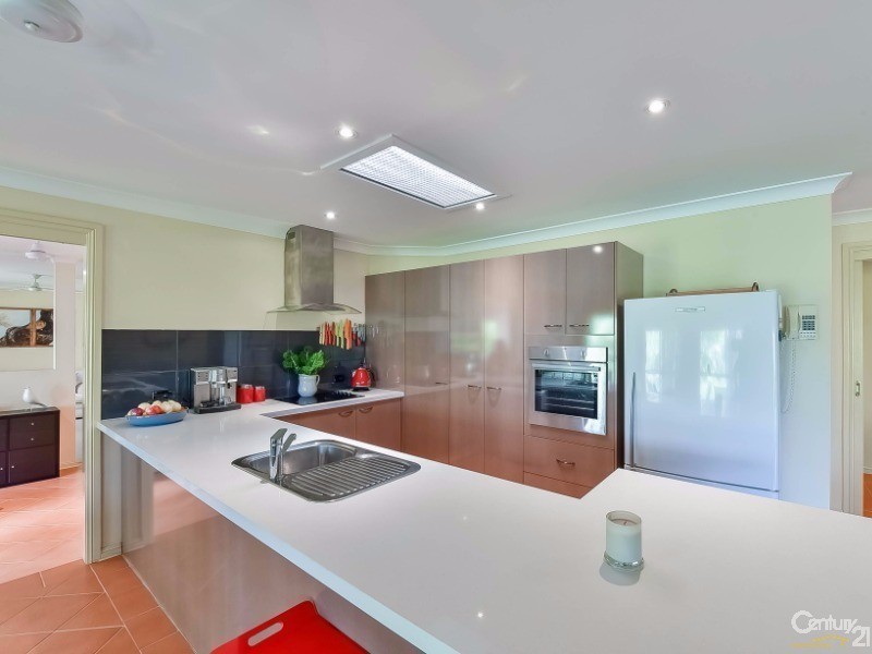 19 Emmett Close, Picton NSW 2571