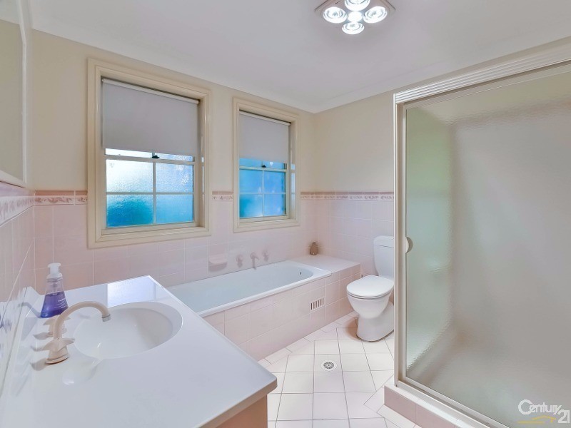 19 Emmett Close, Picton NSW 2571