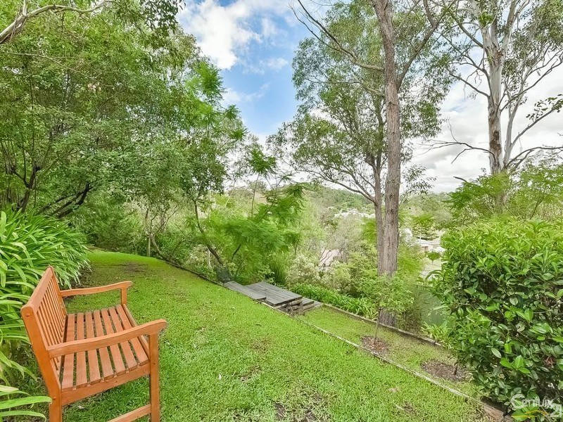 19 Emmett Close, Picton NSW 2571