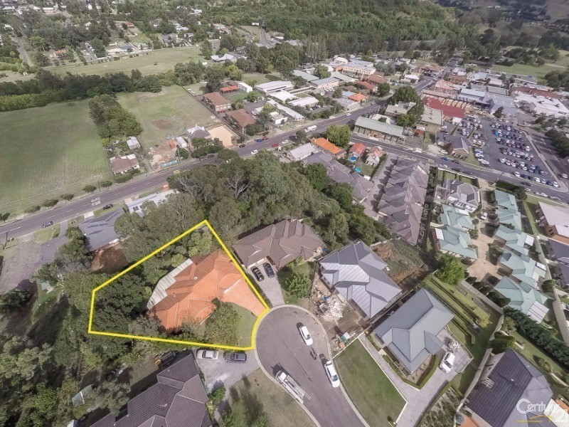 19 Emmett Close, Picton NSW 2571
