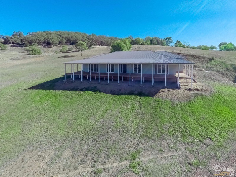 83 Hawkey Road, Menangle NSW 2568