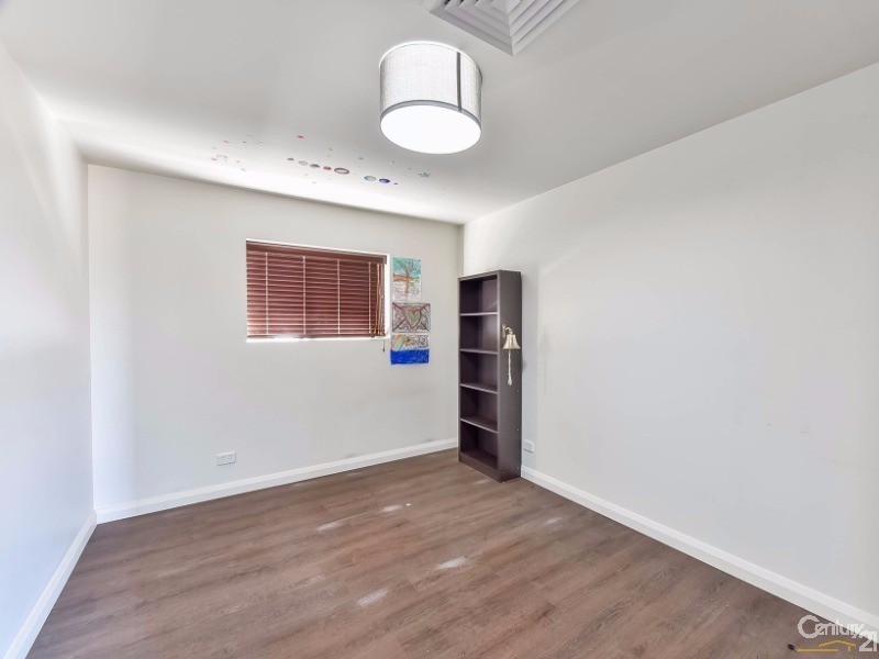 83 Hawkey Road, Menangle NSW 2568