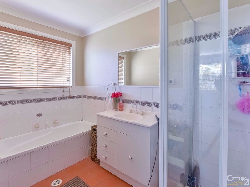 8B Baroo Street, Thirlmere NSW 2572