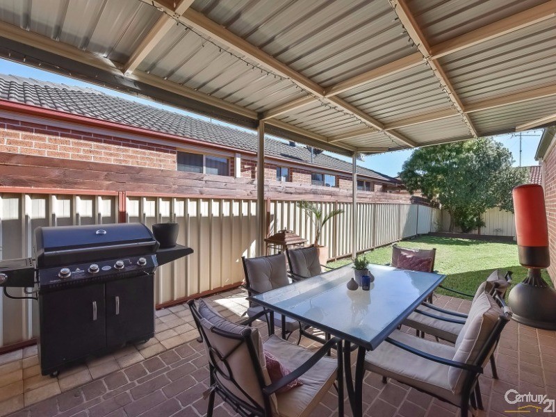 8B Baroo Street, Thirlmere NSW 2572