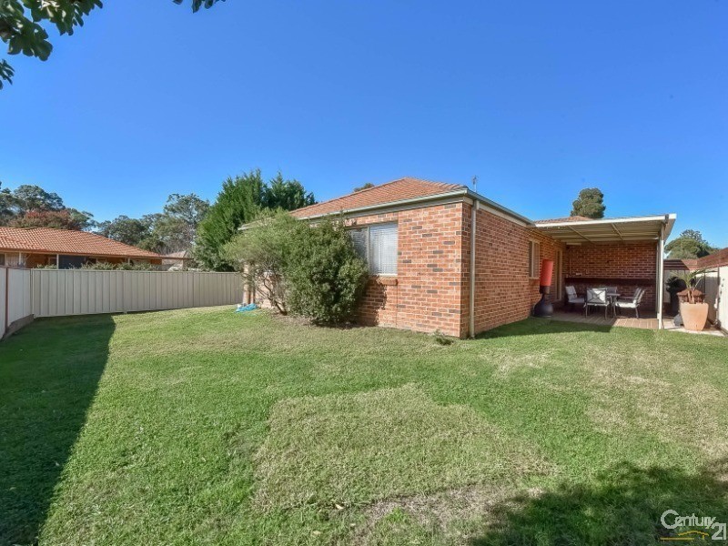 8B Baroo Street, Thirlmere NSW 2572