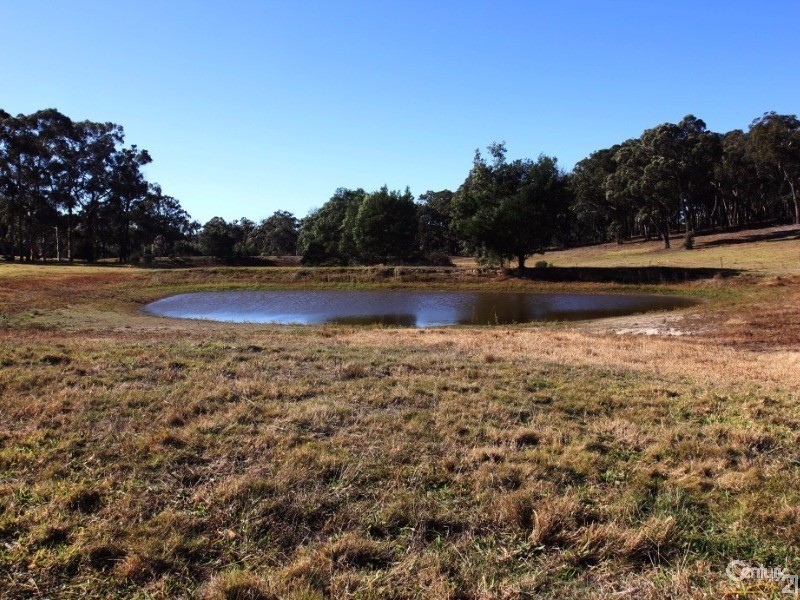 127 Kettles Lane, Tallong NSW 2579