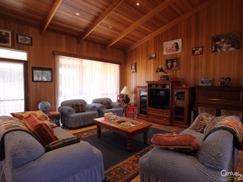 127 Kettles Lane, Tallong NSW 2579