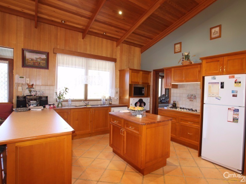 127 Kettles Lane, Tallong NSW 2579