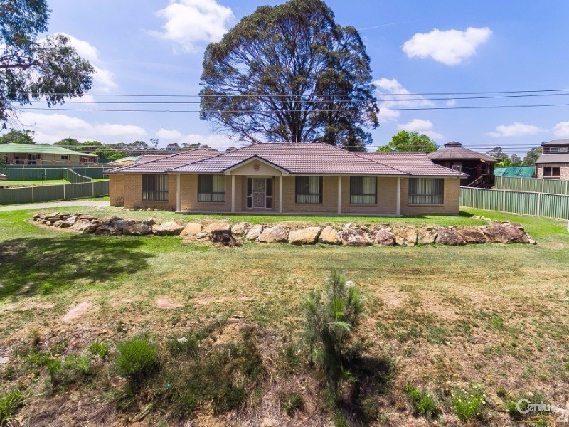 4 Richardson Street, Thirlmere NSW 2572