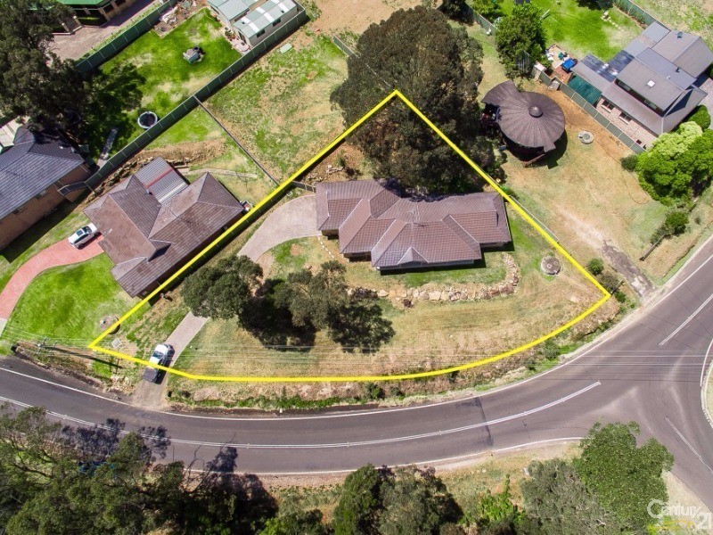 4 Richardson Street, Thirlmere NSW 2572