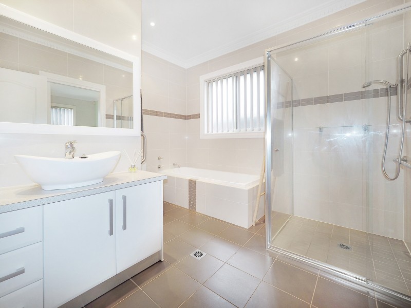 3/364 Argyle Street, Picton NSW 2571